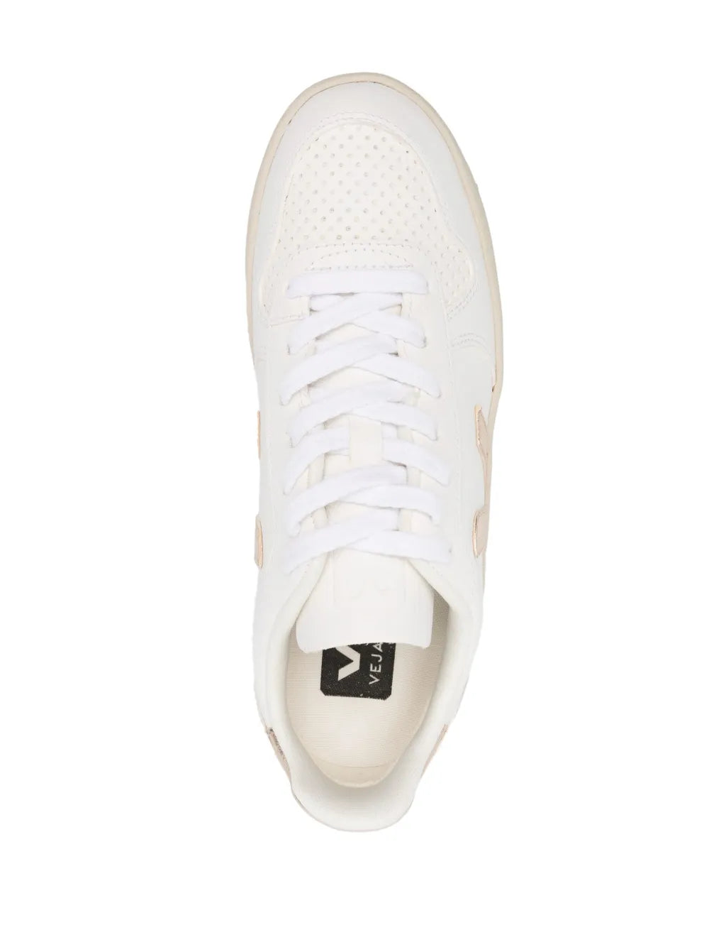 VEJA V-10 Chromefree Leather