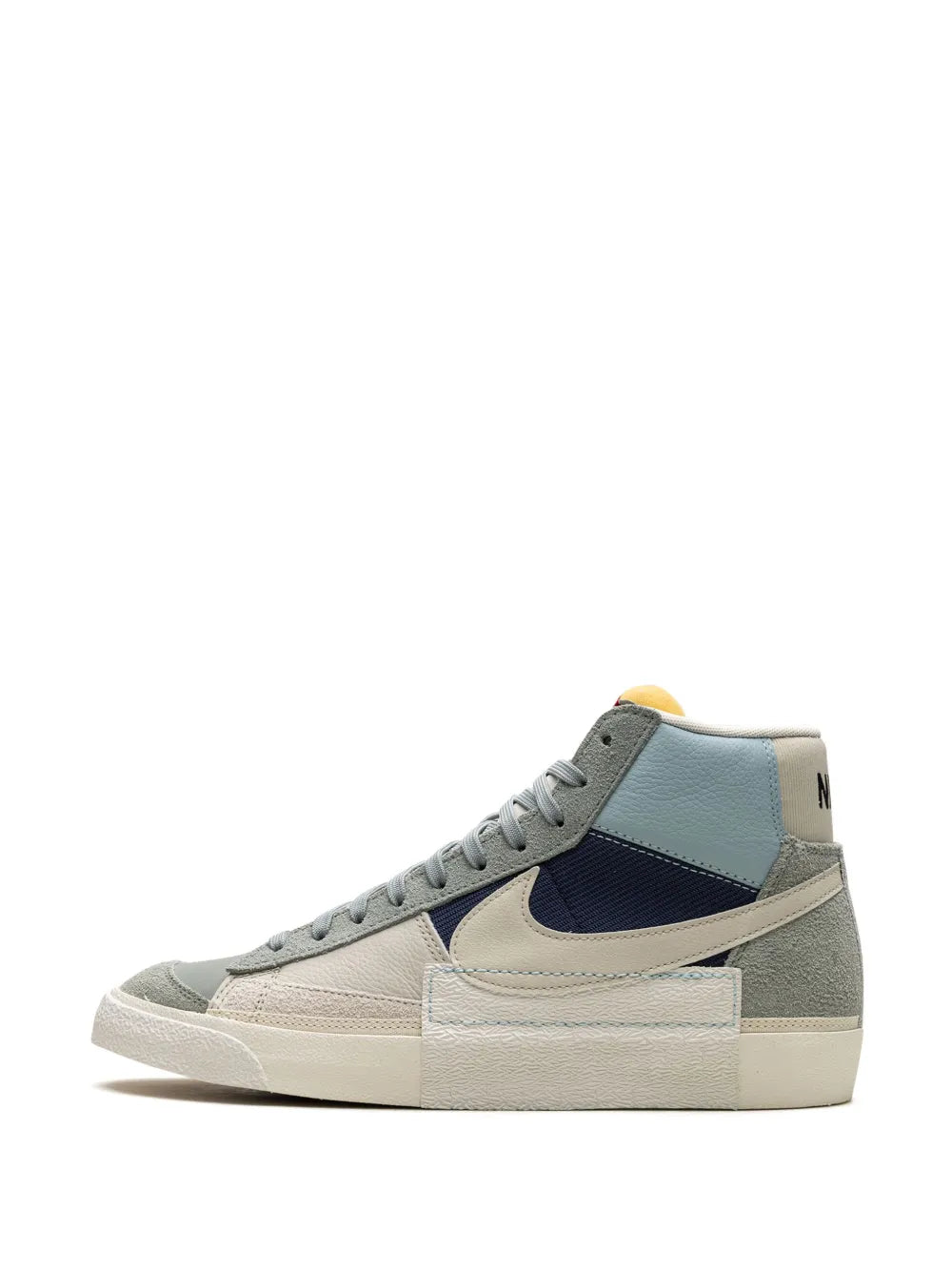 Nike Blazer Mid