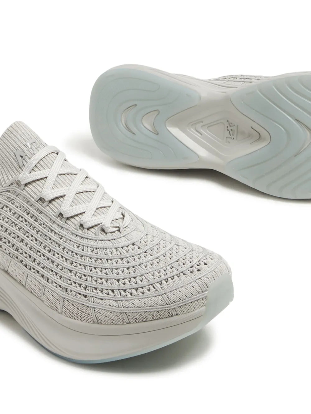 APL: ATHLETIC PROPULSION LABS Techloom Zipline Layered