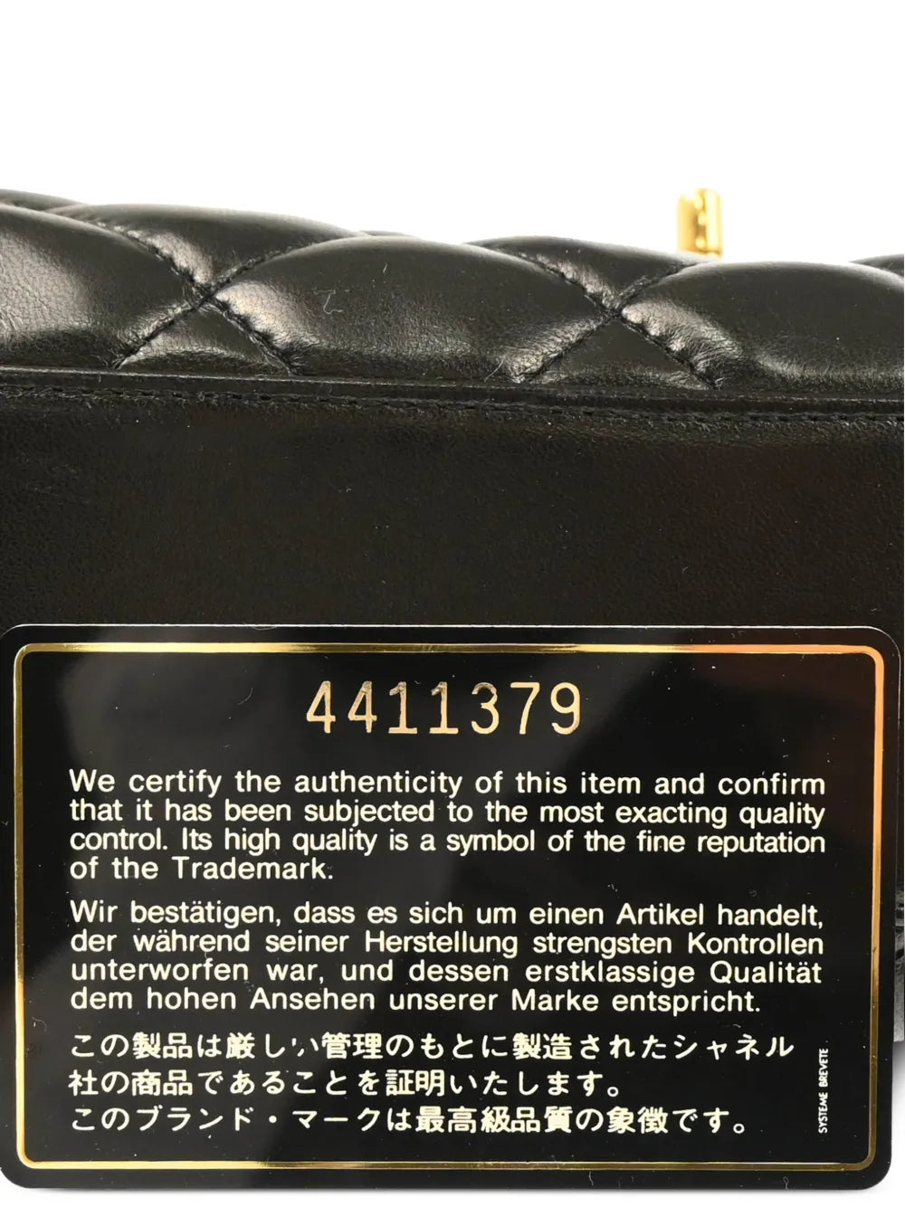 Pre-OwnedCHANEL Pre-Owned1997 diamond-quilted shoulder bag