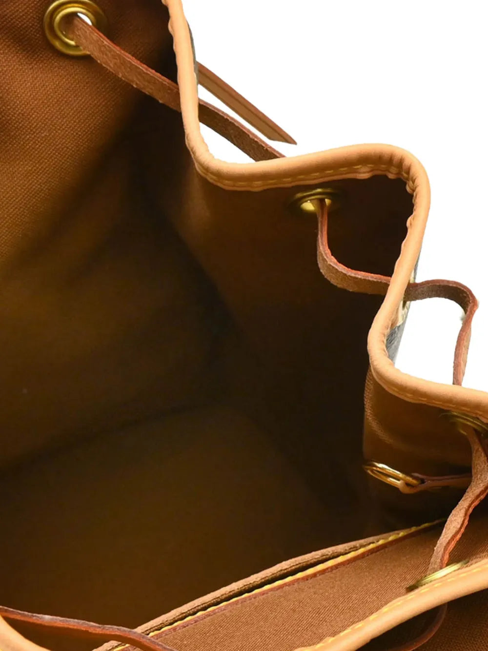 Pre-OwnedLouis Vuitton Pre-Owned2002 Montsouris MM backpack