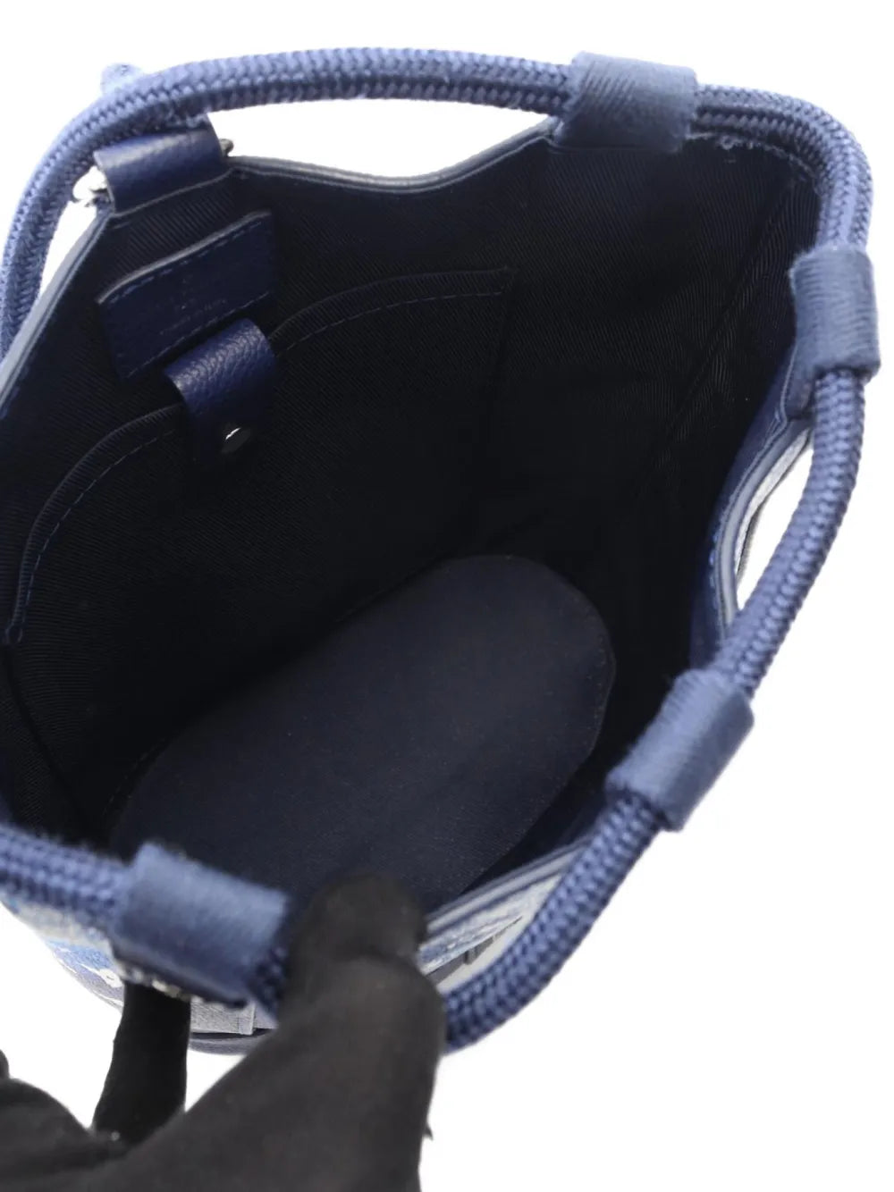 Pre-OwnedLouis Vuitton Pre-Owned2021 leather bucket bag