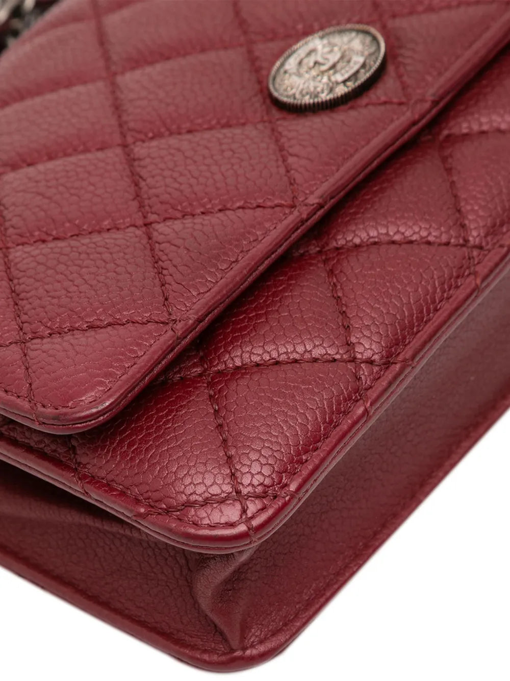 Pre-OwnedCHANEL Pre-Owned2014 CC Quilted Caviar Wallet on Chain crossbody bag