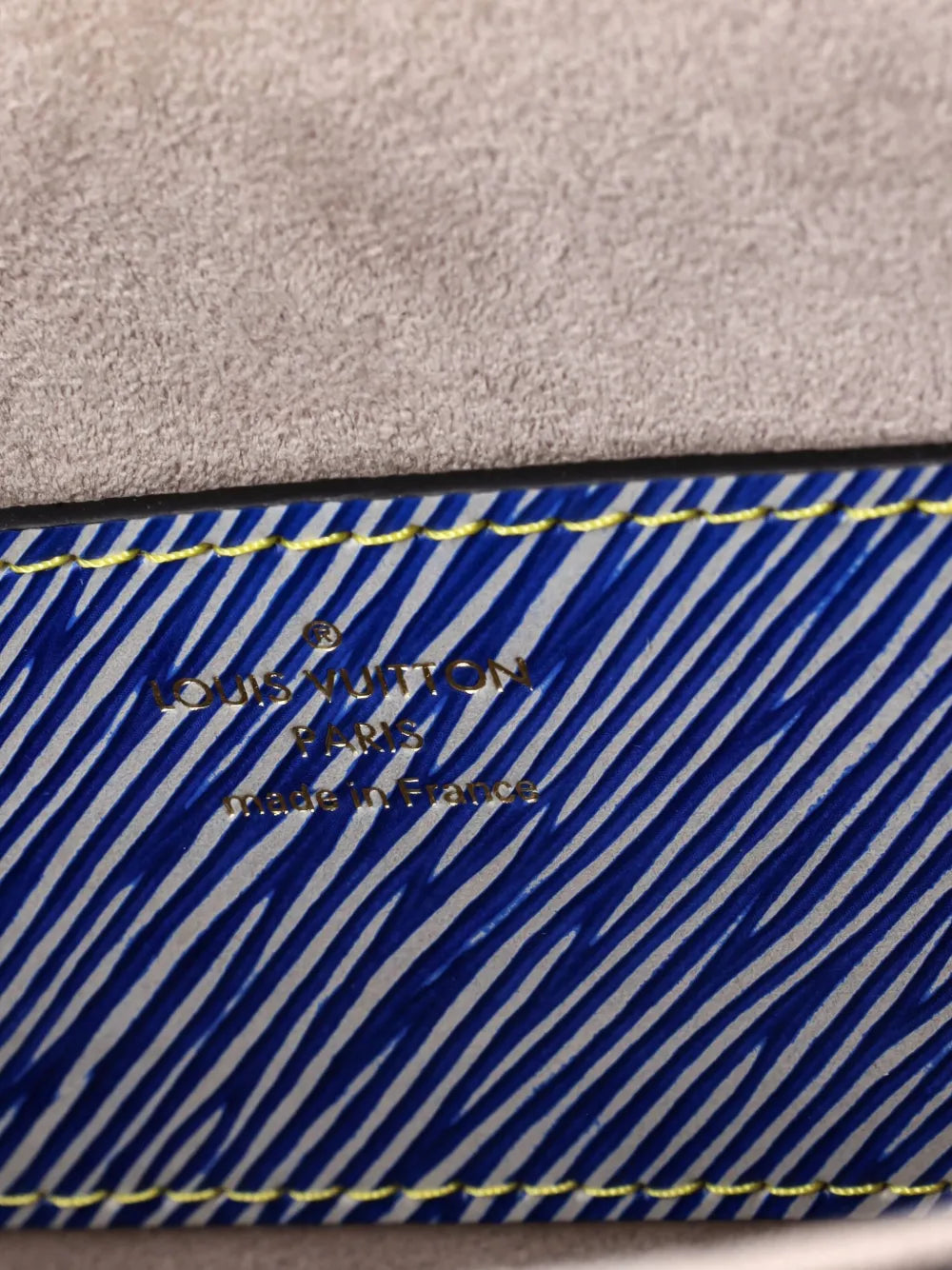 Pre-OwnedLouis Vuitton Pre-OwnedTwist Handbag Epi Leather MM crossbody bag
