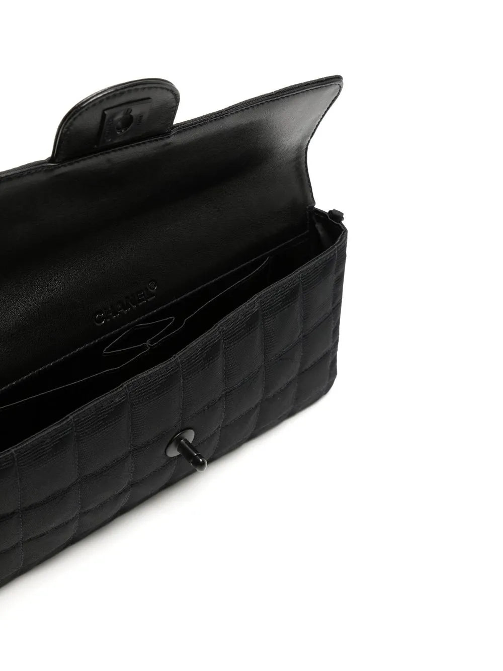 Pre-OwnedCHANEL Pre-Owned2002 Travel Choco Bar East West shoulder bag