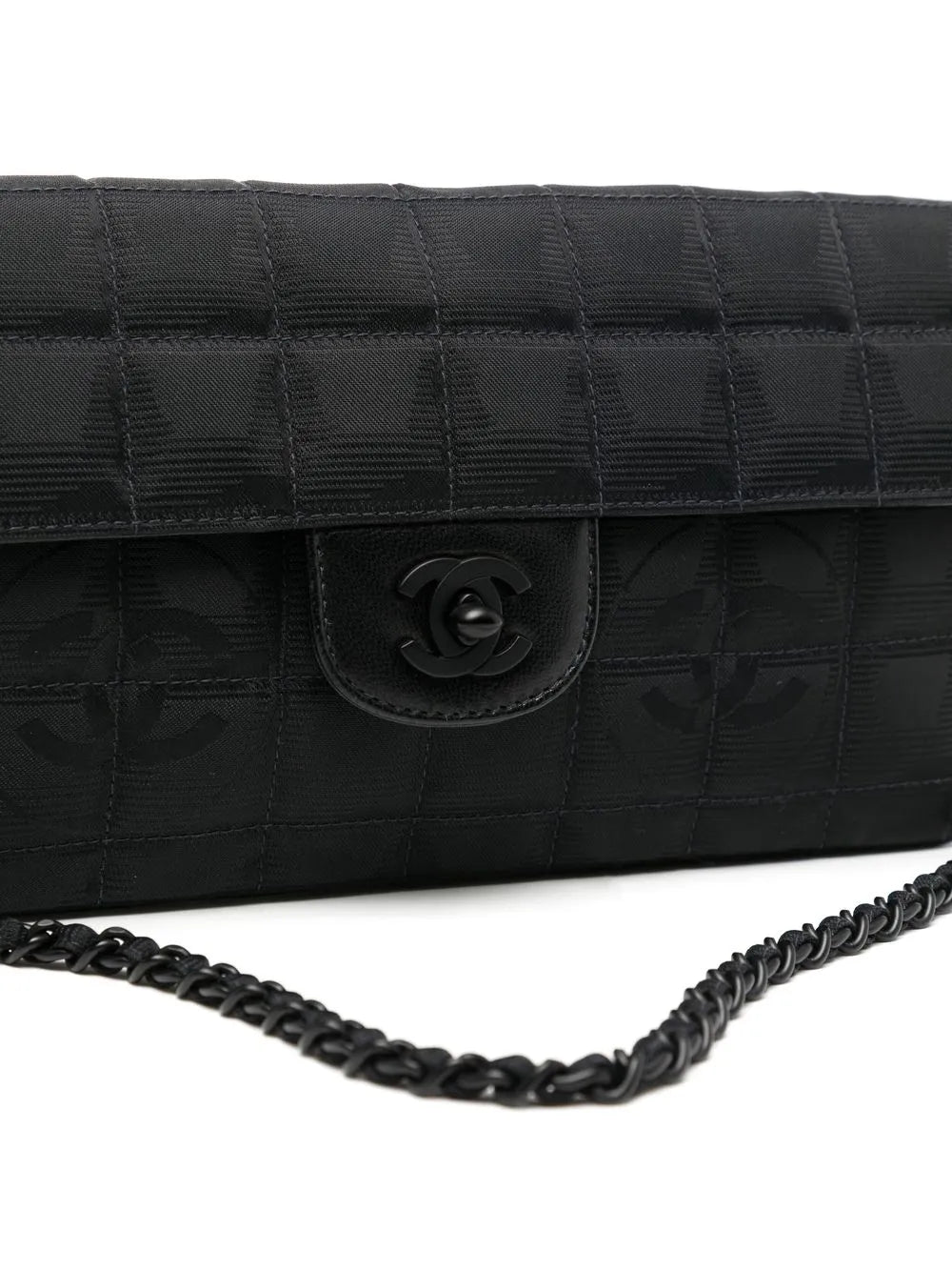 Pre-OwnedCHANEL Pre-Owned2002 Travel Choco Bar East West shoulder bag