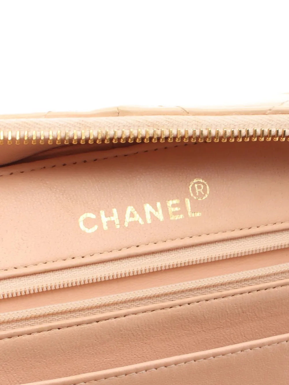 Pre-OwnedCHANEL Pre-Owned1994-1996 diamond-quilted vanity bag