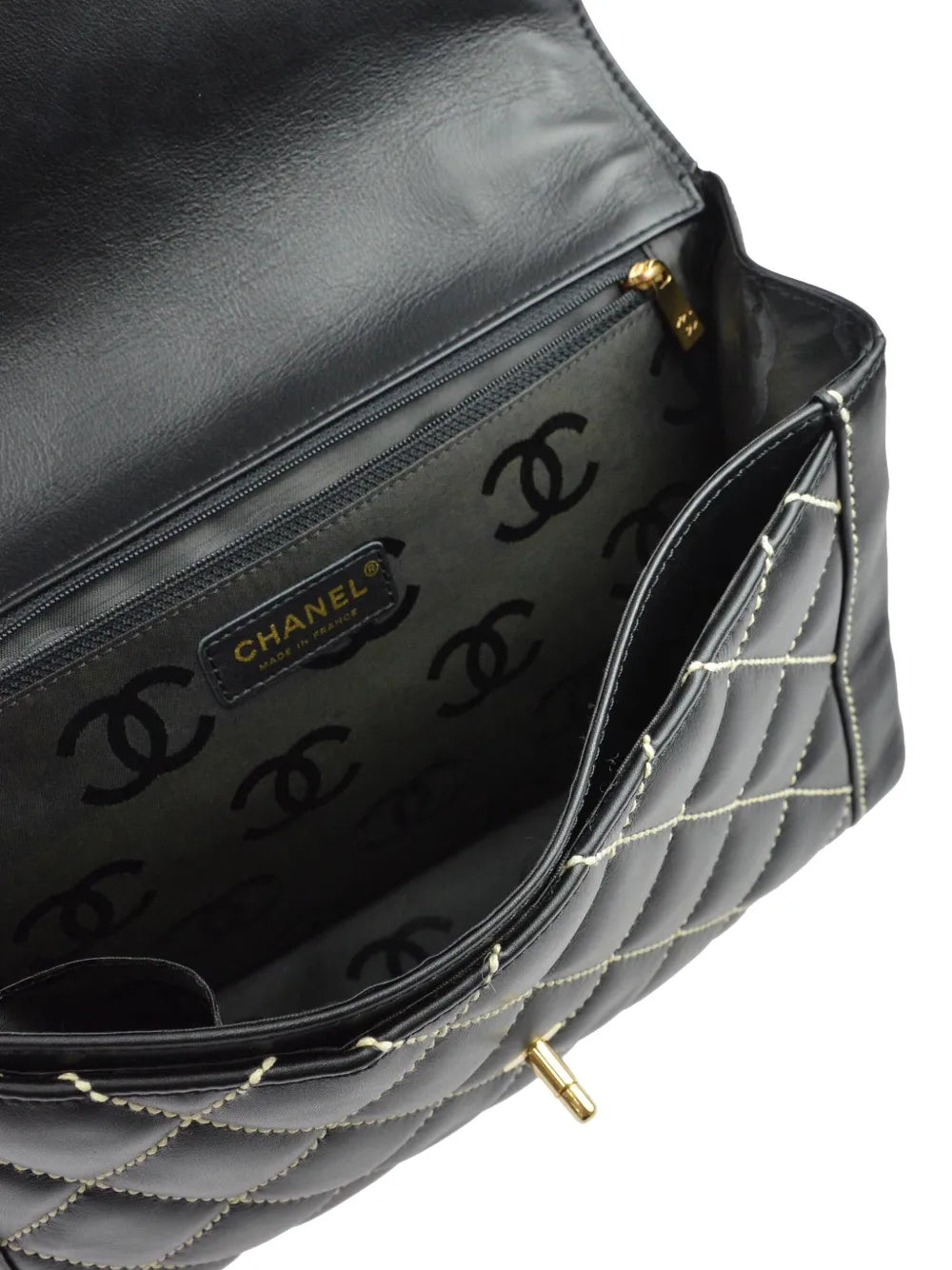 Pre-OwnedCHANEL Pre-Owned2005 Wild Stitch flap handbag