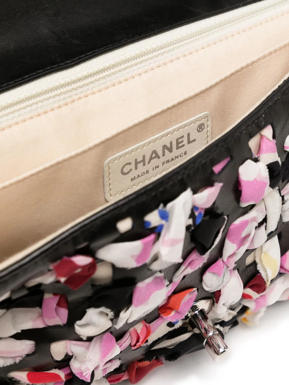 Pre-OwnedCHANEL Pre-Ownedsilk ribbon classic bag