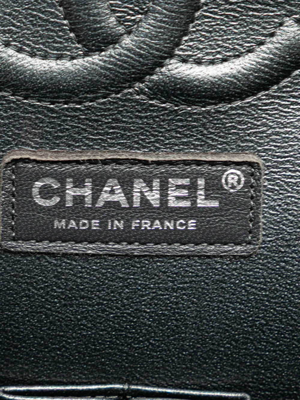 Pre-OwnedCHANEL Pre-Owned2017-2018 Medium Classic Chevron Caviar Double Flap shoulder bag