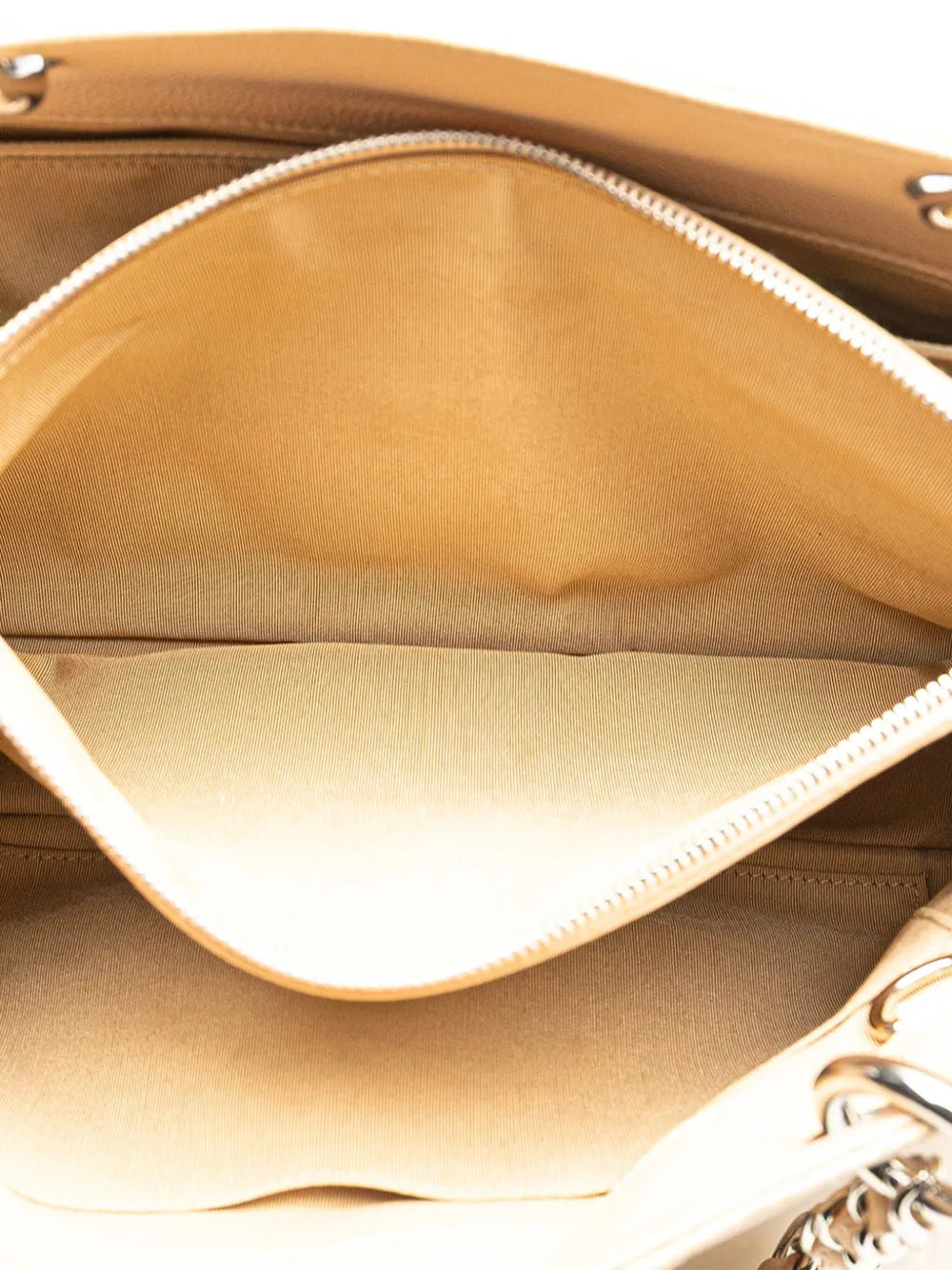Pre-OwnedCHANEL Pre-Owned2009-2010 Caviar Grand Shopping tote bag