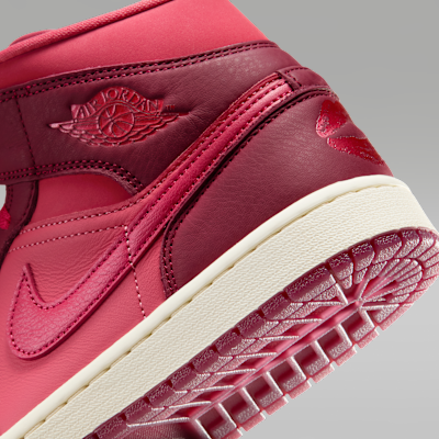 Air Jordan 1 Mid SE Red